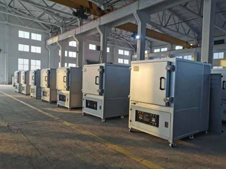 Box type infrared glass precision annealing furnace